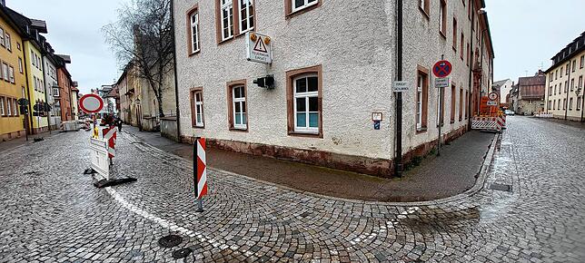 Eigentlich ist klar, dass hier nicht geparkt werden darf. Wer das dennoch macht, wird in VS abgeschleppt.