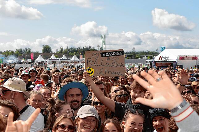 Bild 29: Alle Bilder vom Southside-Auftritt von Sängerin Paula Hartmann