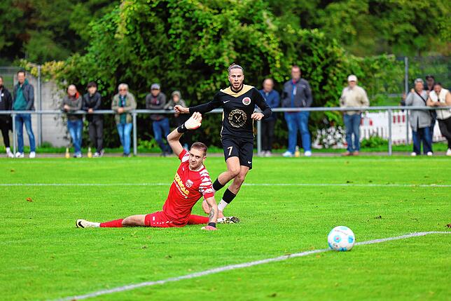 Bild 9: Unsere große Bildergalerie vom 8:1-Sieg des TSV Singen in der Verbandsliga gegen den FC Waldkirch
