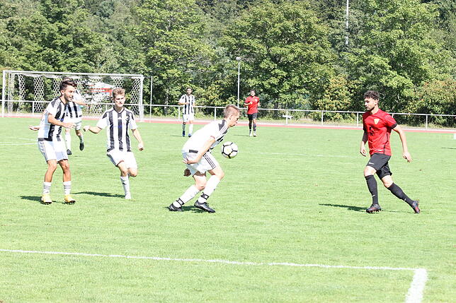 Bild 4: SV 08 Laufenburg feiert Kantersieg gegen den FSV Rheinfelden &ndash; und wir haben die Bilder!