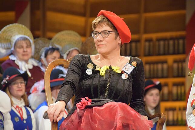 Bild 13: Bilder von der Narrengerichtsverhandlung gegen Annegret Kramp-Karrenbauer (1)