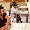 Schüler an der Gewerbeschule Bad Säckingen testen sich auf das Coronavirus.