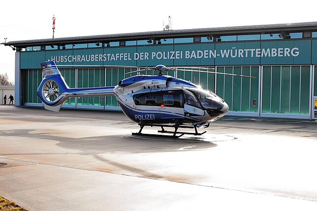 Ein Polizeihubschrauber der Polizei Baden-Württemberg.