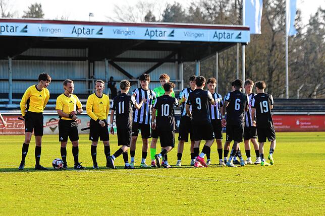 Bild 4: Die U17 des SC Freiburg zu Gast im Friedengrund: Das sind unsere Bilder!