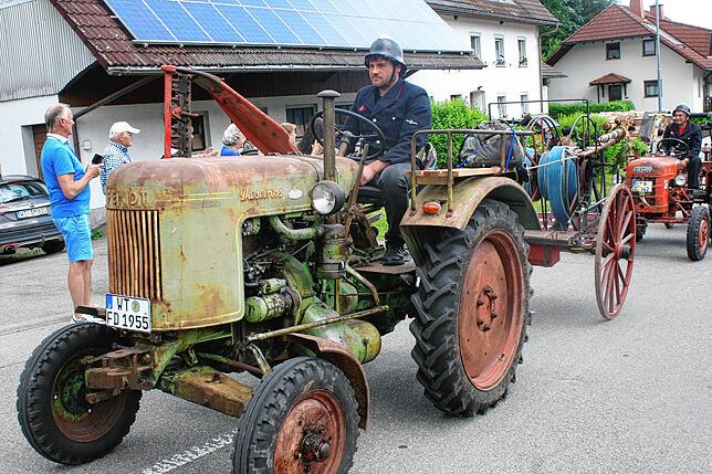 Bild 35: Bilder vom Bezirksmusikfest mit Umzug in Lausheim