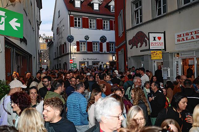 Bild 29: Der letzte Gassenfreitag 2025! Das wollen sich viele Konstanzer nicht entgehen lassen