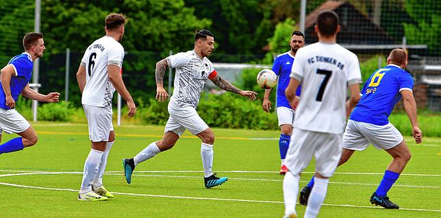 Bild 35: FC Tiengen 08 II beim 9:0 gegen SV Jestetten II weiter auf Titelkurs &ndash; und wir haben Bilder!