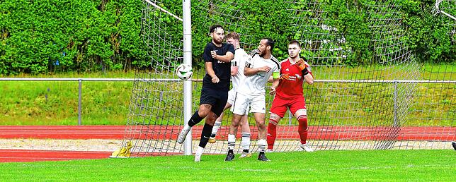 Bild 16: SG FC Wehr/Brennet siegt 8:0 gegen die U23 des SV 08 Laufenburg – und wir haben Bilder!