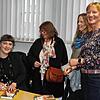 Autorin Anna Yeliz Schentke liest in der Filiale der Stadtbücherei in Friedingen aus ihrem Debütroman &bdquo;Kangal&ldquo;. Bild: ...