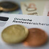 Wie viel Rente könnte es eines Tages geben? Die Info der gesetzlichen Deutschen Rentenversicherung (DRV) bekommt jeder, der mindestens ...