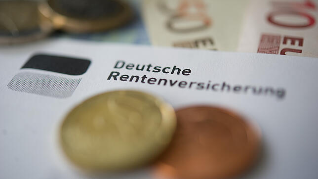Wie viel Rente könnte es eines Tages geben? Die Info der gesetzlichen Deutschen Rentenversicherung (DRV) bekommt jeder, der mindestens ...