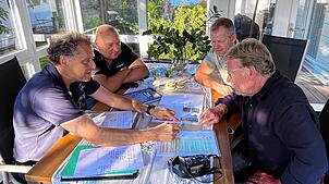 Daniel Trisner, Andreas Eppler, Jürgen Beirer und Victor Lindenmayer (von links) haben für den zweiten Band ihrer See-End-Geschichte(n) ...