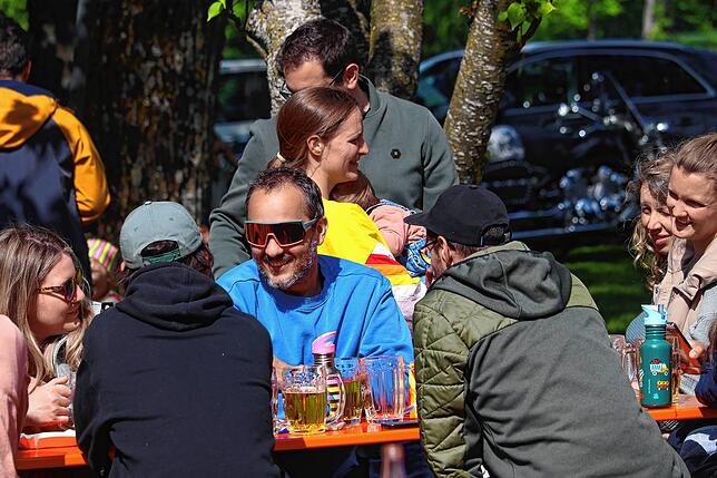 Bild 11: Bildergalerie: Ausgelassene Stimmung in Baitenhausen