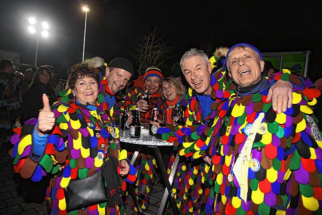 Bild 1: 41 Jahre Heuliecher aus Heudorf: Jubiläum mit Nachtumzug - Die schönsten Bilder!