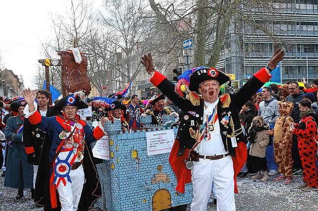 Bild 12: Großer Narrenumzug 2024 in Konstanz &ndash; die besten Bilder gibt&lsquo;s hier &ndash; Teil 3