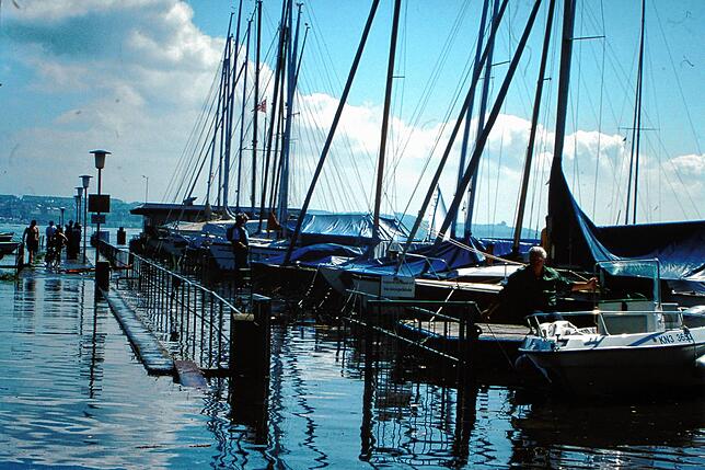Yachthafen und Fähranleger Staad