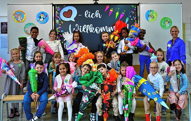 Die Klasse 1b der Friedensschule Villingen-Schwenningen mit Klassenlehrerin Claudia Junghanns.