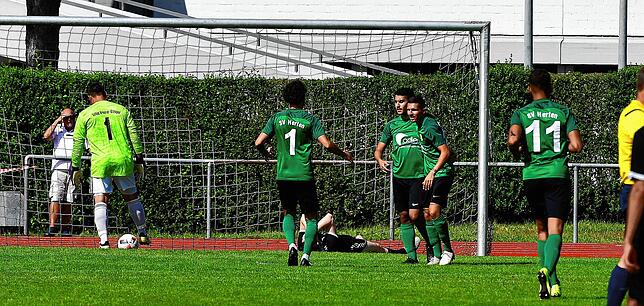 Bild 1: Aufsteiger SG FC Wehr-Brennet unterliegt unglücklich mit 2:3 gegen den SV Herten &ndash; und wir haben Bilder vom Spiel!
