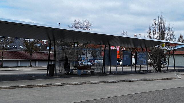 Ob es eine öffentliche Toilette beim Busbahnhof in Pfullendorf gibt, liegt in den Händen des Gemeinderats. Die Fraktionen entscheiden ...