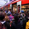 Dichtes Gedränge herrscht, wenn der Schülerzug morgens auf dem Gottmadinger Bahnhof die Türen öffnet. Wer Einlass finden will, muss sich ...
