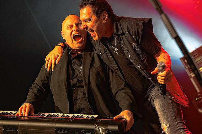 Bild 8: Axxis und Axel Rudi Pell Konzert - Die besten Bilder