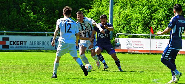 Bild 17: SV Blau-Weiß Murg besiegt den FC Wittlingen mit 4:3 – und wir haben Bilder!