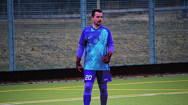 Jens Böger, Torhüter des VfB Villingen, empfängt mit seinem Team den Tabellenführer SV Aasen.