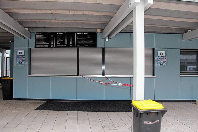 Der Kiosk wird am Montag ebenfalls geöffnet haben.