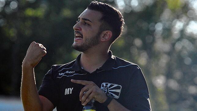 Auf geht&lsquo;s! Am Mittwoch bittet FC 08 Villingens Cheftrainer Marcel Yahyaijan seine Oberliga-Fußballer zum Vorbereitungstraining.