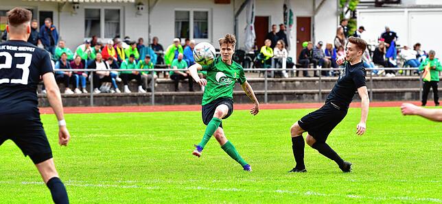 Bild 31: SV Herten setzt sich mit 4:2 bei der SG FC Wehr/Brennet durch &ndash; und wir haben Bilder!