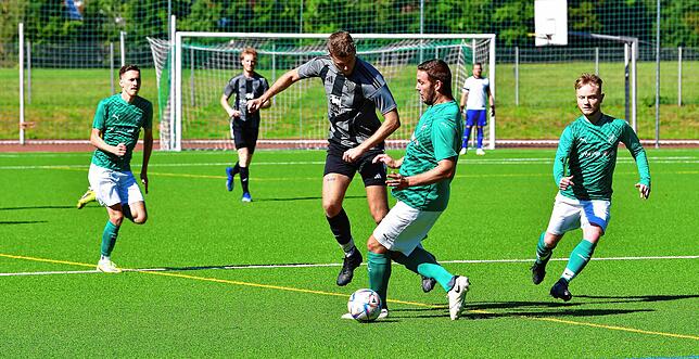 Bild 29: FC Zell besiegt den FC Hochrhein mit 3:0 – und wir haben Bilder!