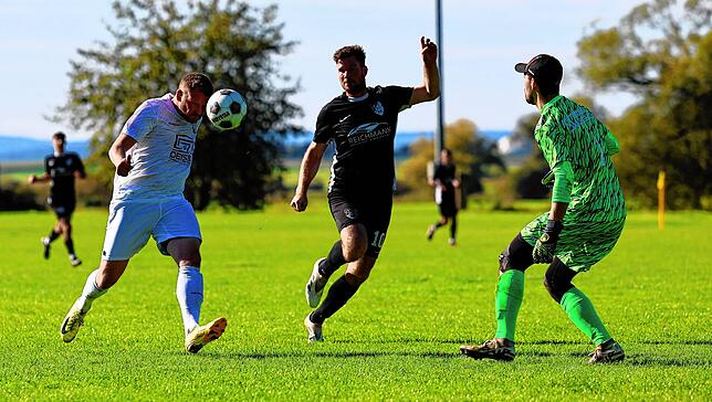 Bild 9: Unsere Bildergalerie von der Partie zwischen dem FC Gutmadingen und der SG Dauchingen/Weilersbach