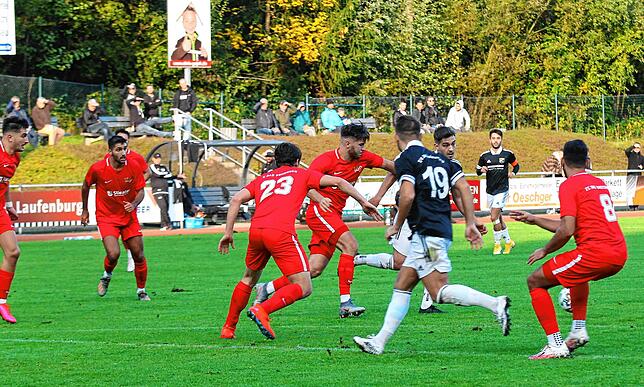 Bild 5: SV 08 Laufenburg feiert Pflichtsieg gegen den FC Bad Krozingen &ndash; und wir haben Bilder!