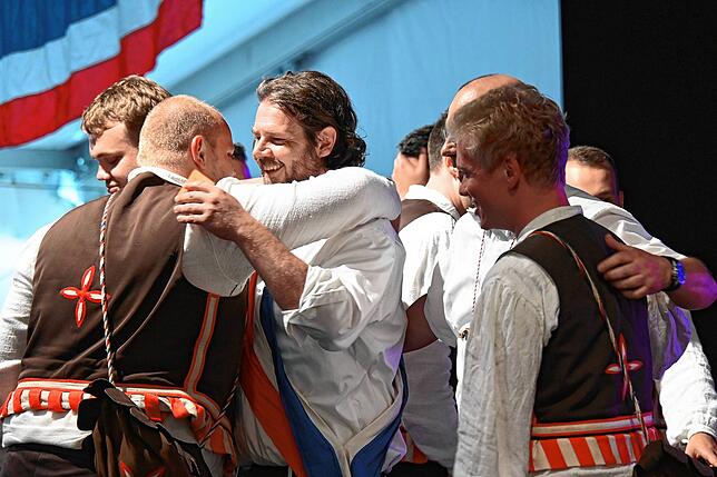 Bild 38: Bilder von der Bockverlosung