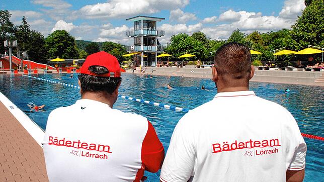 Blick auf das Becken im Lörracher Schwimmbad (Archivbild). Bis 18. August 2024 ist der Bedebetrieb im Parkschwimmbad eingestellt, das ...