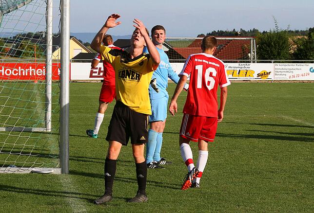 Bild 11: SV Nöggenschwiel gewinnt den Waldhaus-Cup &ndash; und wir haben Bilder!