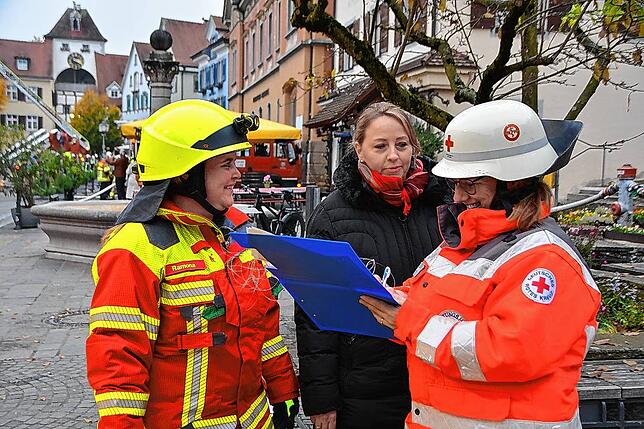 Bild 1: Jahreshauptübung der Freiwilligen Feuerwehr