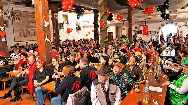 Aktuell noch nicht möglich: Gut besuchte Veranstaltungen wie ein Bunter Abend. Doch was planen die Narren im östlichen Landkreis zur ...