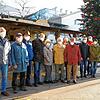 Seit 25 Jahren gibt es in Friedrichshafen eine &bdquo;lebendige Krippe&ldquo;. Zum Jubiläum hatte sich das Krippenbau-Team am Freitag ...