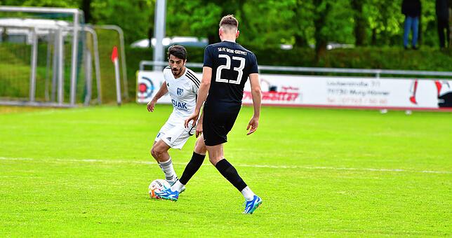Bild 7: SV Blau-Weiß Murg besiegt SG FC Wehr/Brennet mit 2:0 – und wir haben Bilder!