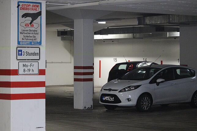 Mit viel Licht und Frauenparkplätzen sorgt die Stadt in der Tiefgarage am Max-Rieple-Platz auch für eine gefühlt sichere Umgebung.