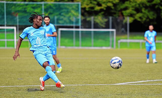 Bild 2: Unsere Bildergalerie vom Spiel des ESV Südstern Singen gegen den FC Teningen