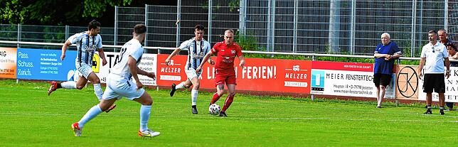 Bild 6: SV Jestetten holt nur ein 2:2 gegen den FC Wittlingen &ndash; und wir haben Bilder!