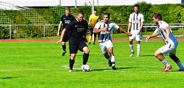 Bild 46: FC Wittlingen siegt 2:0 bei der SG FC Wehr/Brennet &ndash; und wir haben Bilder!
