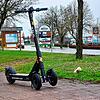 Unser Symbolbild zeigt einen Zeus-Roller im April zwischen Donaueschingen und Hüfingen.