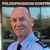 „Die Polizei respektiert die Würde des Menschen. Antiziganismus tolerieren wir nicht.“ Uwe Vincon, Pressesprecher ...