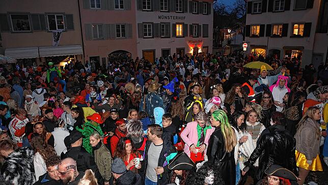 Bild 4: Schmotziger Dunschtig: Die große Fasnachtssause ist noch nicht vorbei