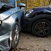 Bei einem Unfall in Wallbach/CH wird ein 77-Jähriger verletzt. Die Die Polizei zieht wenig später zwei Männer aus dem Verkehr, die auf ...