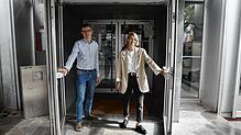 Hereinspaziert! Einige Räume im großen Gebäude G der HTWG dürfen wieder betreten werden, wie Tobias Brendgens vom Gebäudemanagement und ...