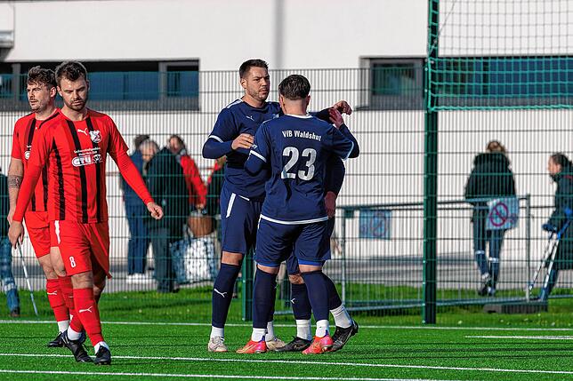 Bild 23: VfB Waldshut siegt 5:4 beim TuS Binzen &ndash; und wir haben Bilder!